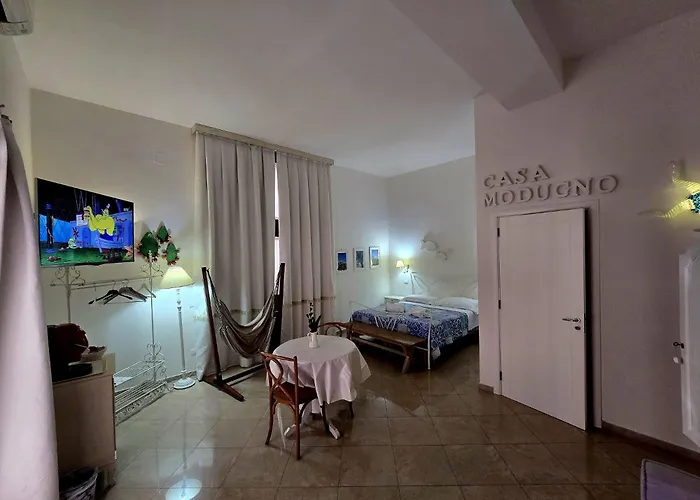 Frühstückspension White Polignano 08 4*