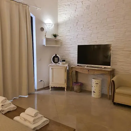 Bed & Breakfast White Polignano 08 *