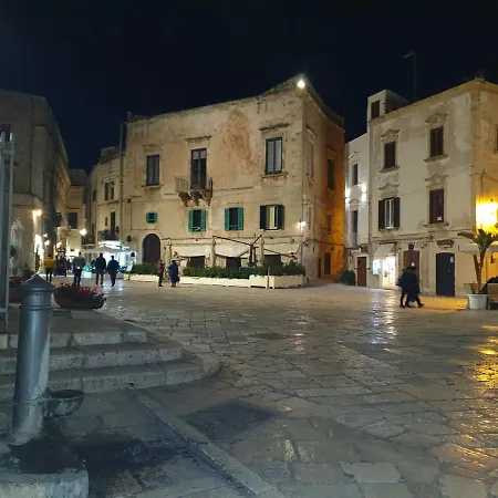 White Polignano 08 Bed & Breakfast 4*