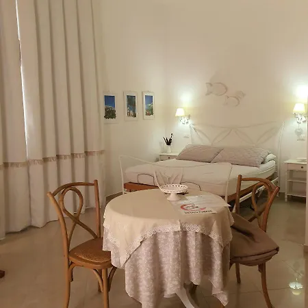 Bed & Breakfast White Polignano 08