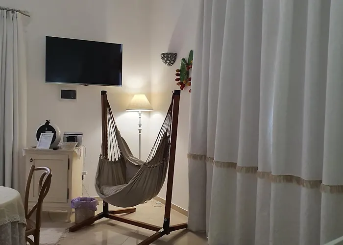 White Polignano 08 住宿加早餐酒店